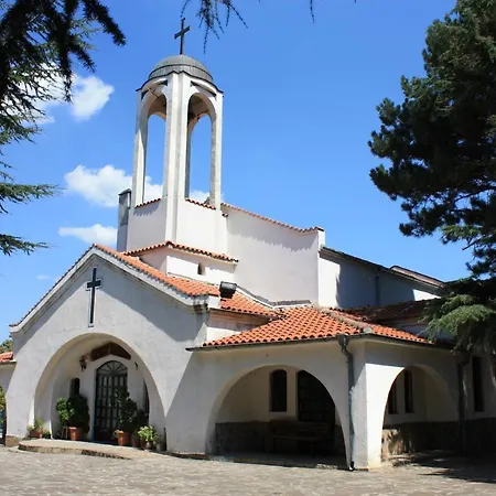 Mechta Family 招待所 奥布佐尔